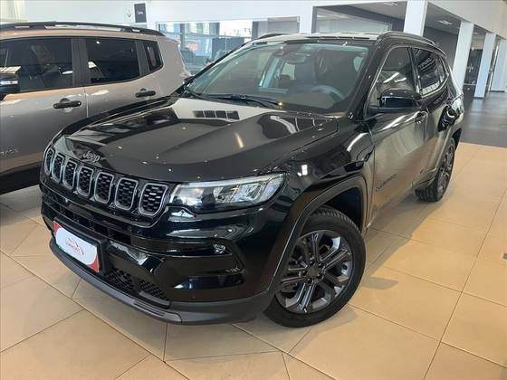JEEP COMPASS 1.3 T270 TURBO FLEX LONGITUDE AT6 JEEP COMPASS 1.3 T270 TURBO FLEX LONGITUDE AT6